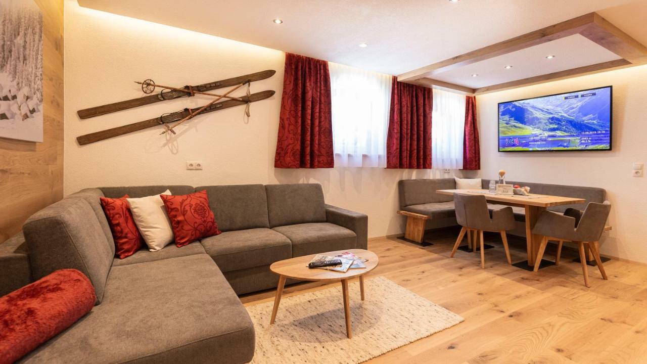 Alp Chalet In Kappl Bei Ischgl מראה חיצוני תמונה